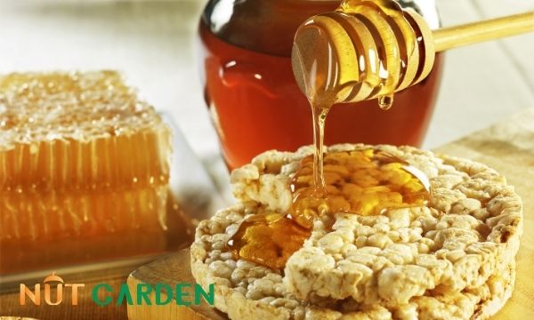 Cách làm bánh pancake yến mạch mật ong